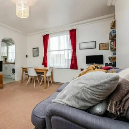 Image 5 - 35 Priory Park Road, London, NW6 7UP, United Kingdom - Apartment for sale