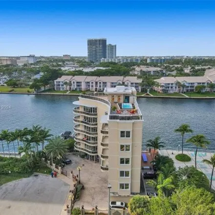 Buy this 3 bed condo on 2 Seacrest Park Street in Hollywood, FL 33019