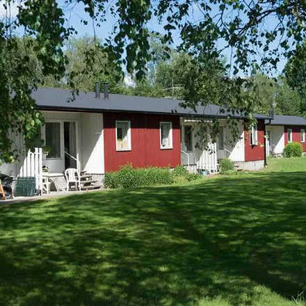 Rent this 2 bed apartment on Stationsvägen in 577 90 Vena, Sweden
