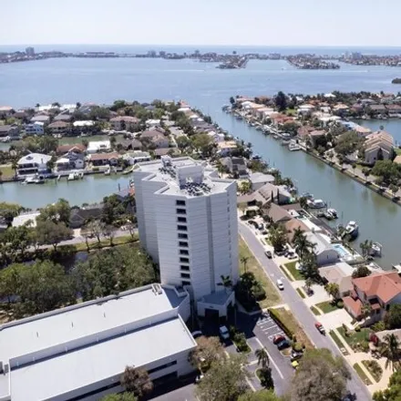 Buy this 2 bed condo on 2728 Seabreeze Drive South in Saint Petersburg, FL 33707