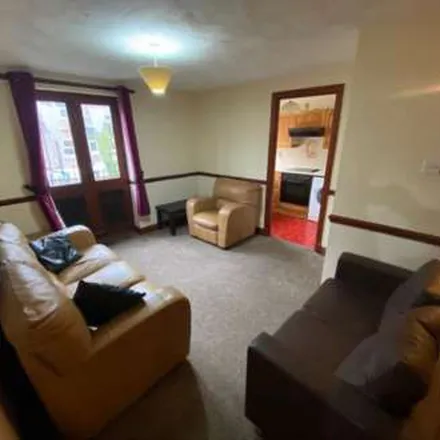 Image 5 - Orchard Court, Ladybarn Lane, Manchester, M14 6NQ, United Kingdom - Apartment for rent