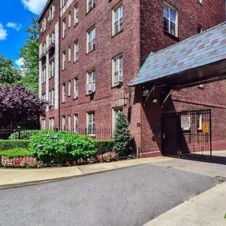 Buy this 2 bed condo on 123-01 83rd Drive in New York, NY 11415