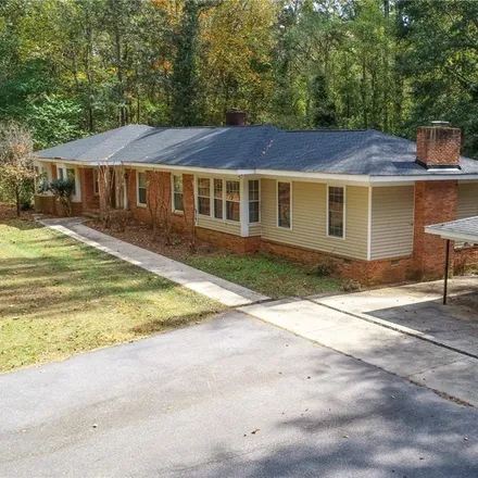 Buy this 3 bed house on 4900 Old Lexington Road in Athens-Clarke County Unified Government, GA 30605