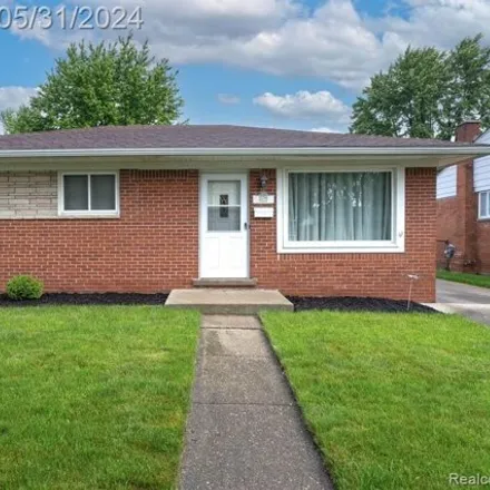 Buy this 3 bed house on 15787 Flanagan Street in Roseville, MI 48066