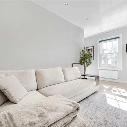 Buy this 1 bed apartment on Odger Street in London, SW11 5AF