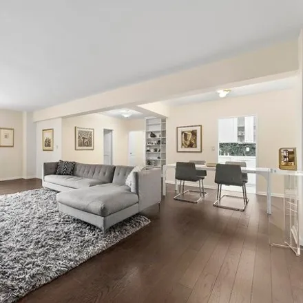 Image 1 - 25 Sutton Place South, New York, NY 10022, USA - Apartment for sale