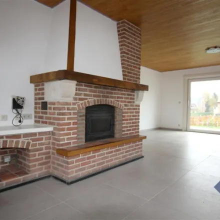 Rent this 4 bed apartment on Irislaan 3 in 3080 Tervuren, Belgium