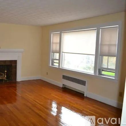Rent this 3 bed apartment on 35 Oak Ave