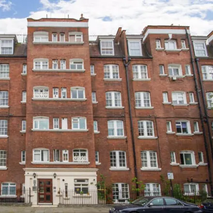 Rent this 1 bed apartment on Thanet House in Thanet Street, London