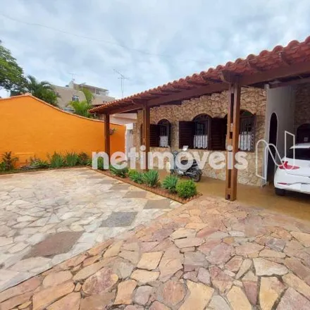 Image 2 - Rua Brasiléia, Pampulha, Belo Horizonte - MG, 31310-440, Brazil - House for sale