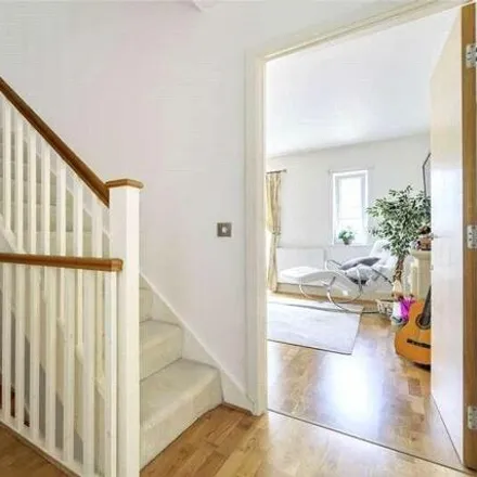 Image 7 - Howden's Joinery, Snowberry Close, London, EN5 5FT, United Kingdom - Townhouse for sale
