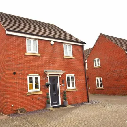 Buy this 3 bed house on Towpath Road in Gloucester, GL2 5EX