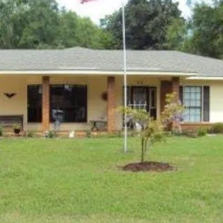 Rent this 3 bed house on 418 West Berry Avenue in Foley, AL 36535