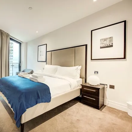 Image 1 - London, SW11 8AU, United Kingdom - Apartment for rent