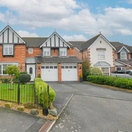 Buy this 5 bed house on Bluebell Drive in Newcastle-under-Lyme, ST5 3UD