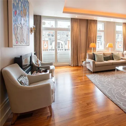 Rent this 4 bed apartment on Basil Street Mansions in Basil Street, London