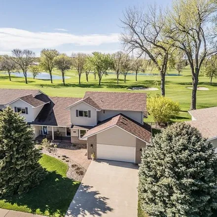 Image 2 - Country Club of Sioux Falls, 3400 West 22nd Street, Sioux Falls, SD 57105, USA - Condo for sale