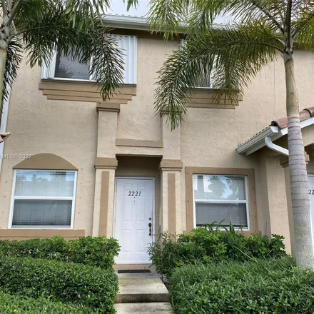 Buy this 3 bed condo on 2221 Southeast 26th Lane in Homestead, FL 33035