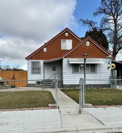Buy this 3 bed house on 460 East Butterfield Avenue in Weiser, ID 83672