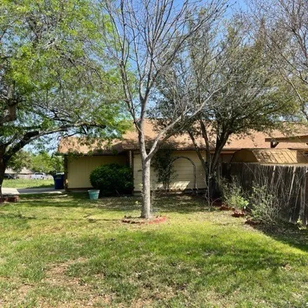 Image 9 - 10089 Apache Village, San Antonio, TX 78245, USA - House for sale