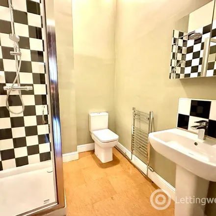 Image 9 - 7 Kennoway Drive, Thornwood, Glasgow, G11 7UA, United Kingdom - Apartment for rent