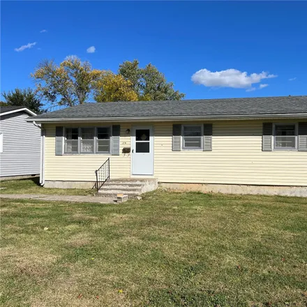 Buy this 3 bed house on 319 South Main Cross Street in Bowling Green, MO 63334