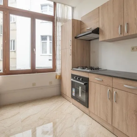 Rent this 1 bed apartment on Rue du Canada - Canadastraat 68 in 1190 Forest - Vorst, Belgium