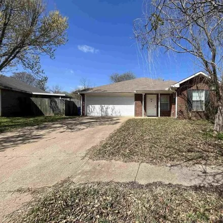 Rent this 3 bed house on 302 Azalea Trail in Whitehouse, TX 75791