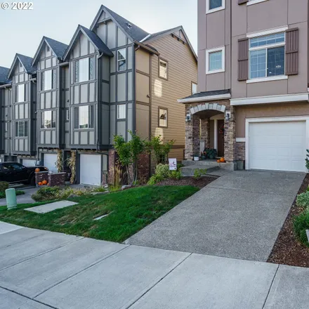 Buy this 2 bed townhouse on 9110 Southwest 169th Avenue in Beaverton, OR 97007