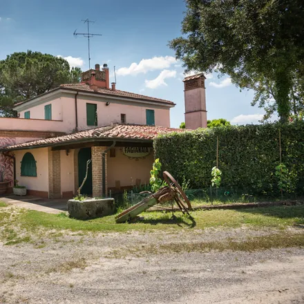 Buy this 5 bed house on Tuscany