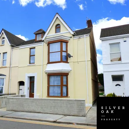 Rent this 2 bed apartment on 11 Coldstream Street in Llanelli, SA15 3DW