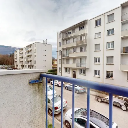 Image 3 - 27 Rue Henri Dunant, 38100 Grenoble, France - Apartment for rent
