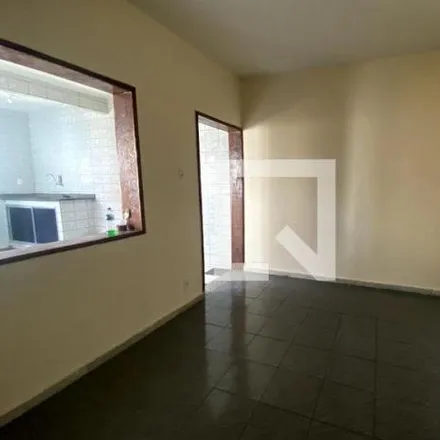 Rent this 2 bed house on Rua Iguatemose in Duque de Caxias - RJ, 25050-110