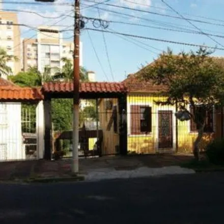 Buy this 2 bed house on Rua Marechal Mesquita in Teresópolis, Porto Alegre - RS