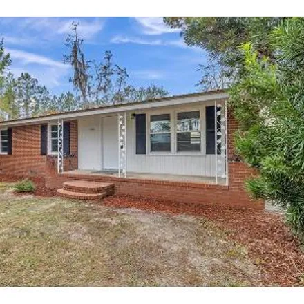 Buy this 3 bed house on West Marion Avenue in Lake Park, Lowndes County