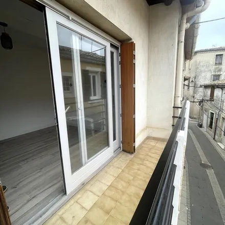 Image 4 - 34 Rue Mercat Viel, 30600 Vauvert, France - Apartment for rent