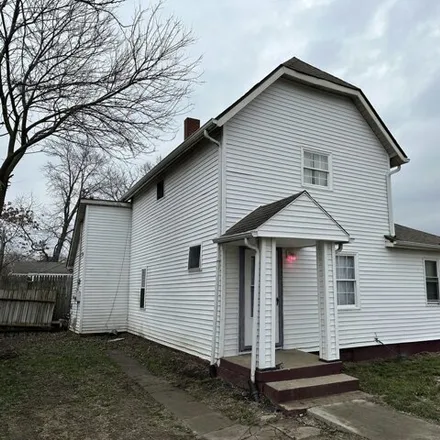 Buy this studio house on 1774 Jackson Street in Anderson, IN 46016