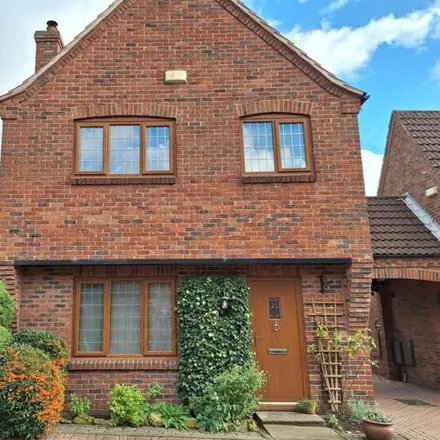 Buy this 3 bed house on unnamed road in Bawtry, DN10 6RJ