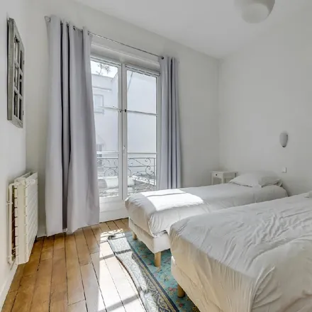 Image 9 - 14 Rue des Petits Carreaux, 75002 Paris, France - Apartment for rent