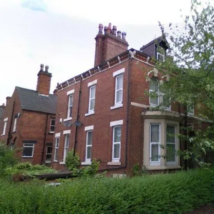 Image 1 - Cross Regent Park Avenue, Leeds, LS6 2AS, United Kingdom - Apartment for rent