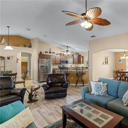 Image 4 - 12439 Northeast 48th Circle, Wildwood, FL 32162, USA - House for sale