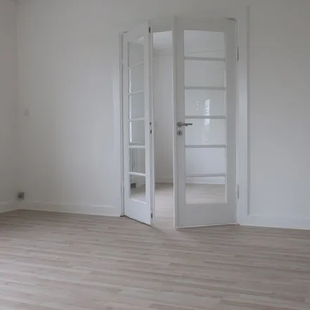 Rent this 4 bed apartment on Amsterdamvej 38 in 2300 København S, Denmark