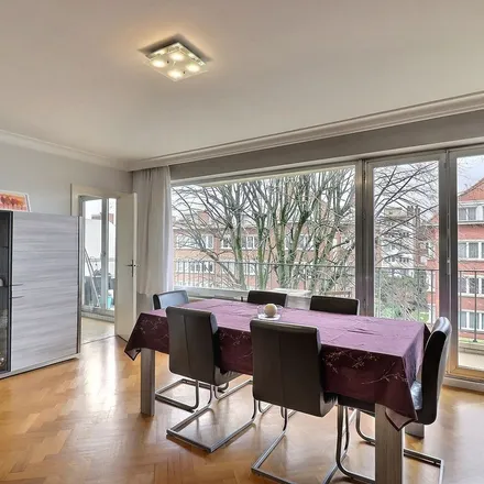 Rent this 2 bed apartment on Avenue des Sept Bonniers - Zevenbunderslaan 140 in 1190 Forest - Vorst, Belgium