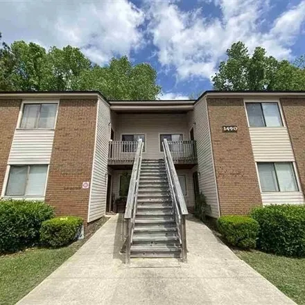 Rent this studio apartment on Hilaman Park Golf Course in 2737 Blair Stone Road, Tallahassee