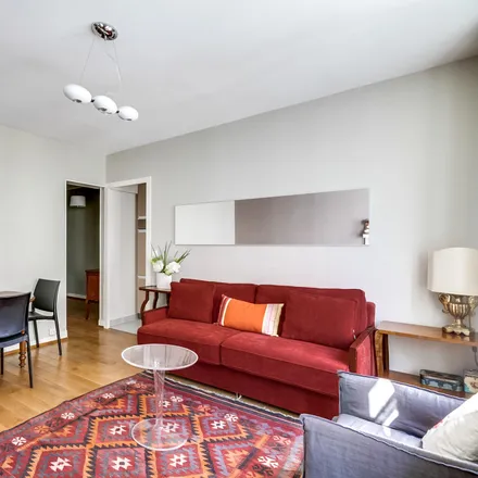 Image 4 - 24 Rue Bosquet, 75007 Paris, France - Apartment for rent
