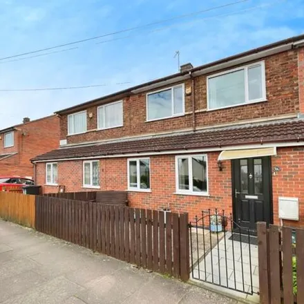 Buy this 3 bed townhouse on Appleton Avenue in Leicester, LE4 2GB