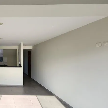 Image 5 - Jirón Jorge Valdeavellano, La Victoria, Lima Metropolitan Area 15033, Peru - Apartment for rent