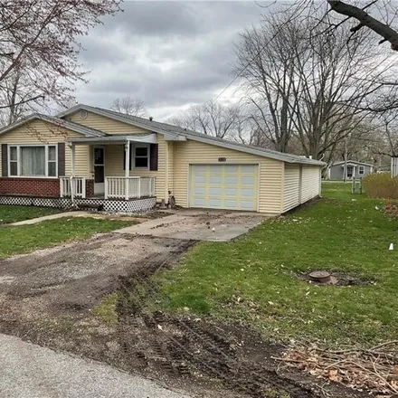 Buy this 3 bed house on 540 North Seymour Street in Sullivan, IL 61951