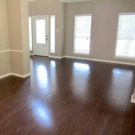 Image 2 - 1899 Hickory Ridge Cove, Round Rock, TX 78665, USA - House for rent