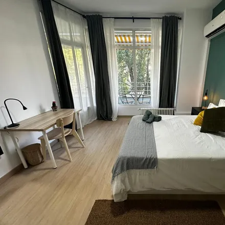 Rent this 11 bed room on Centro de Estudios Turísticos Ábaco in Plaza de España, 11